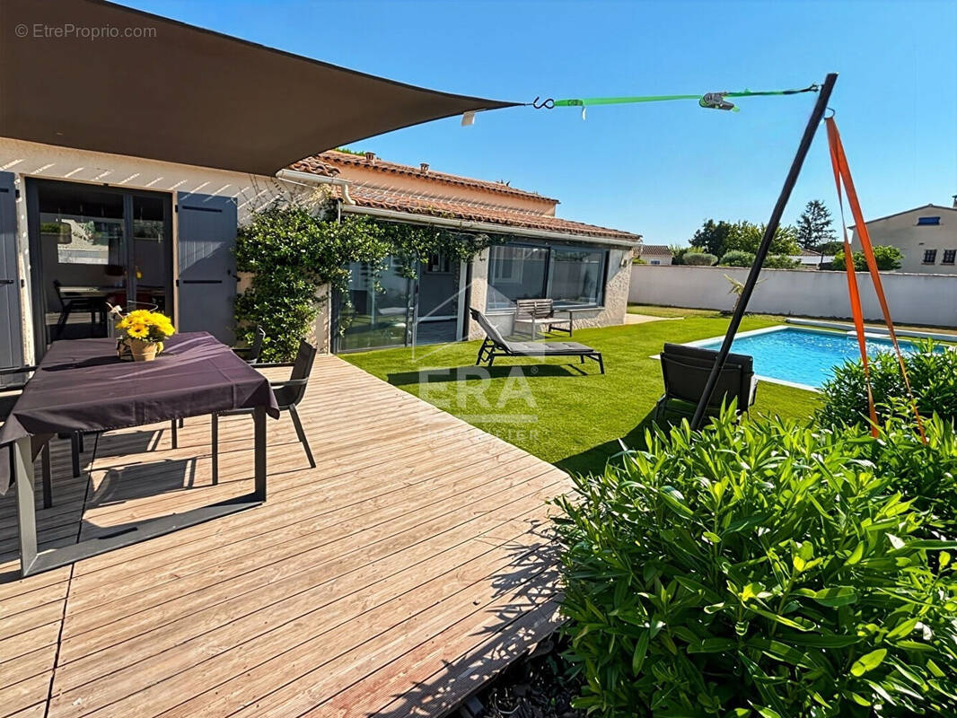 Maison à MOLLEGES
