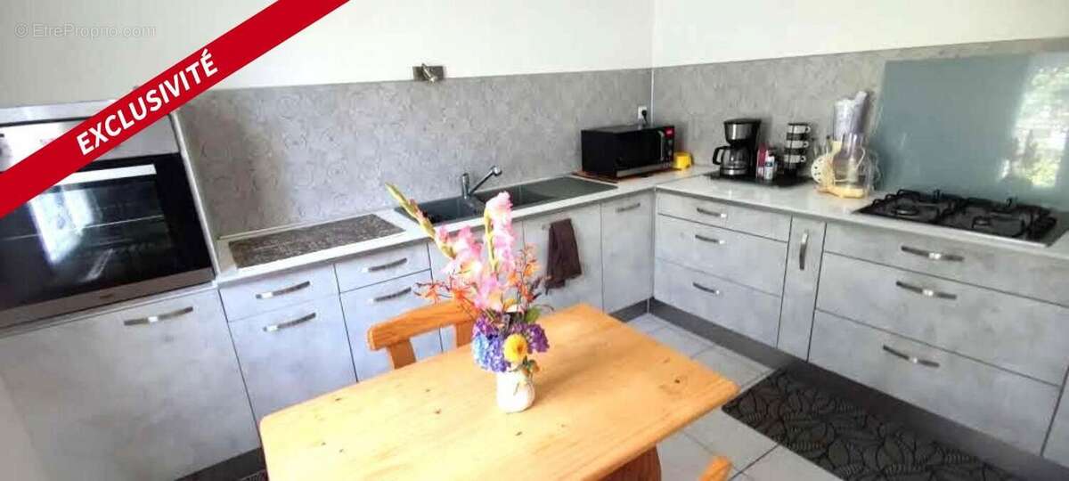 Maison à SAINT-QUENTIN-SUR-LE-HOMME