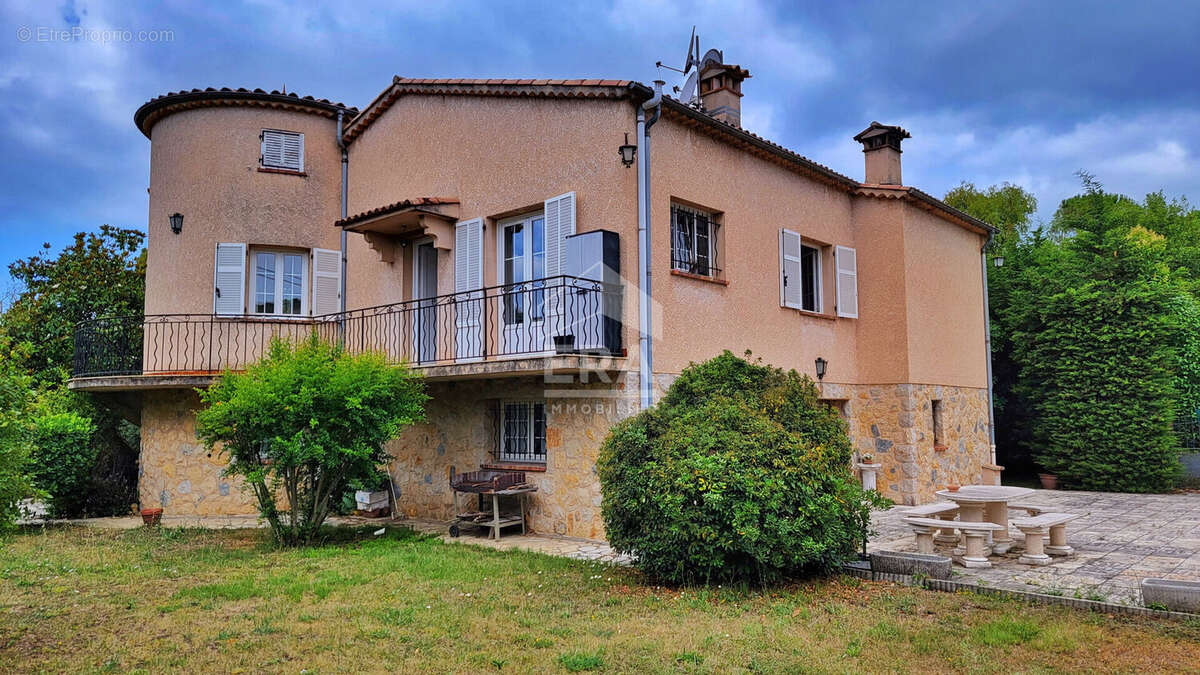 Maison 270m² à opio - photo 2