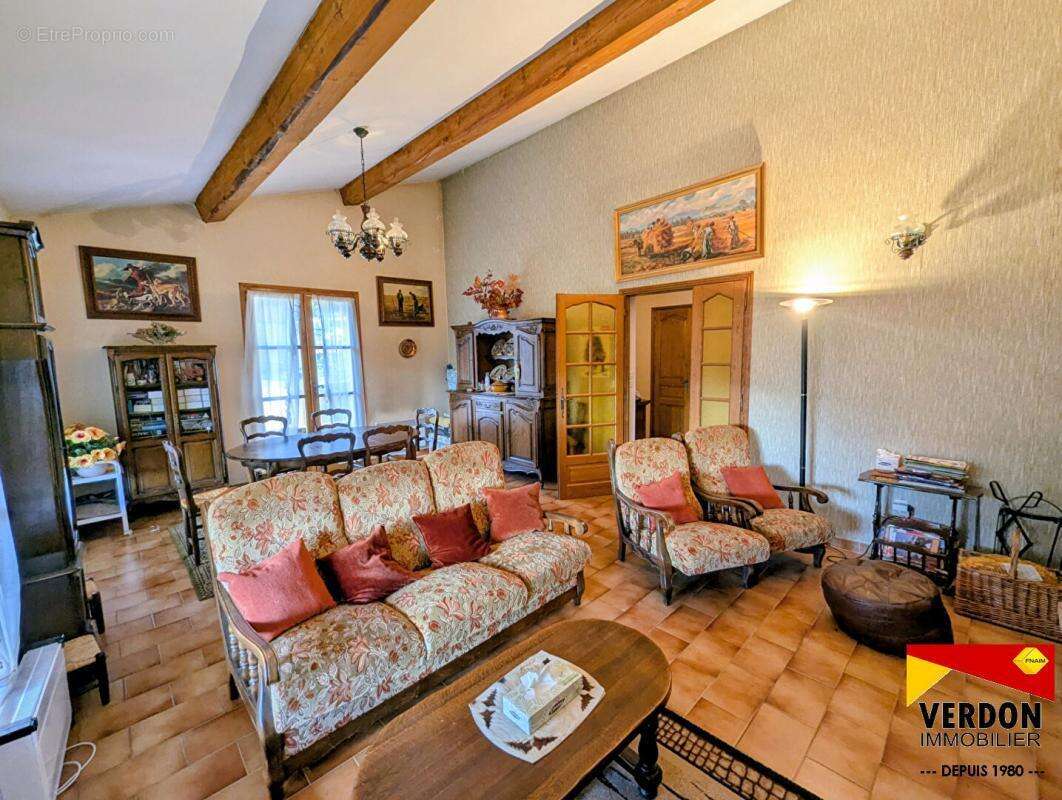 Maison à SAINT-ANDRE-LES-ALPES