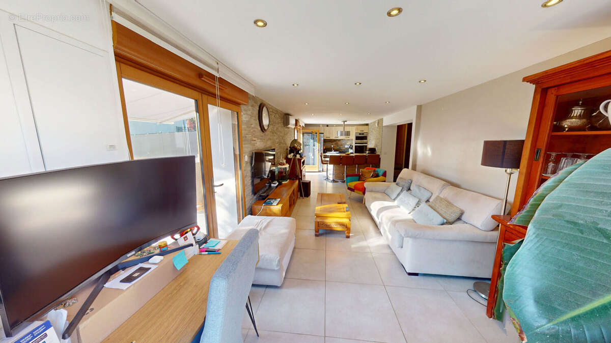 Appartement à MEYLAN