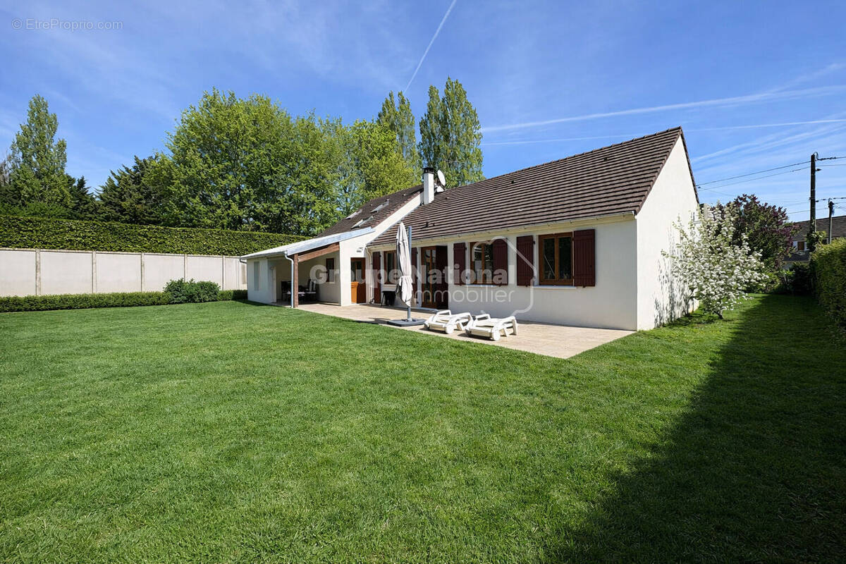 Maison à CHAUMONT-EN-VEXIN