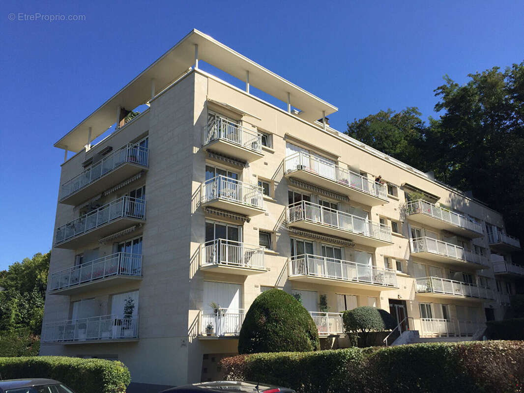 Appartement à BRY-SUR-MARNE