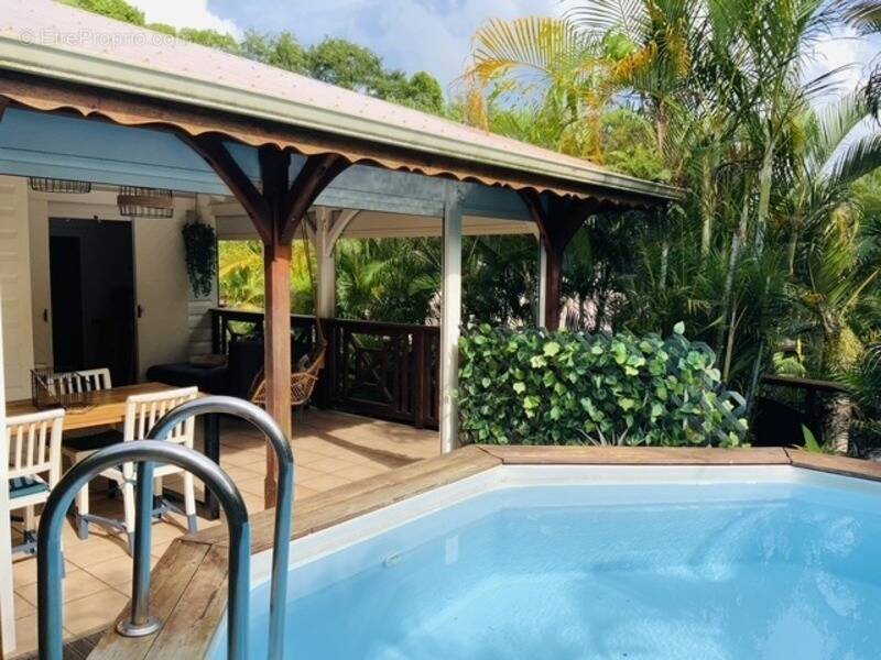 Maison à SAINTE-ANNE