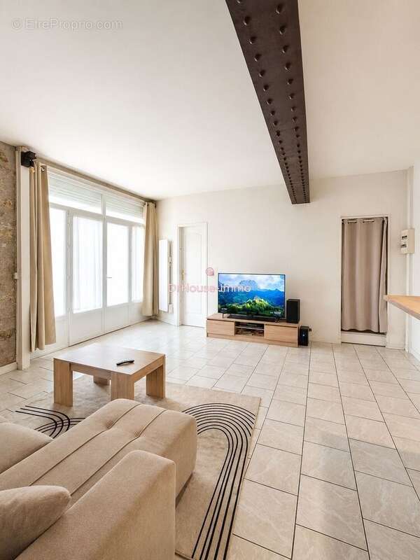 Appartement à MELUN