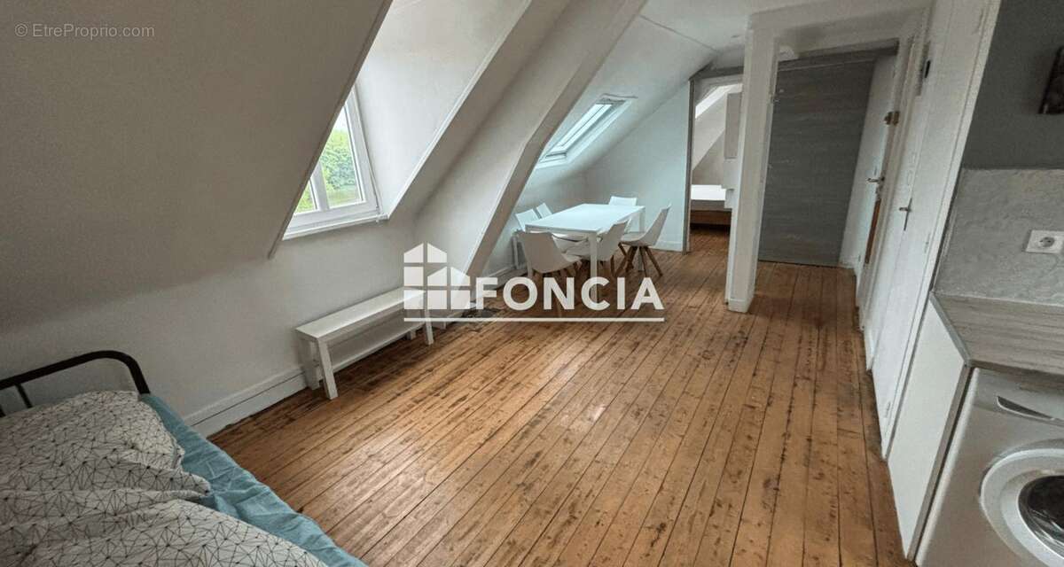 Appartement à SAINT-CYR-SUR-LOIRE