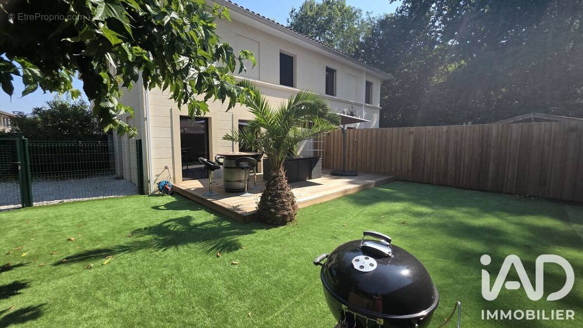 Photo 1 - Maison à GRADIGNAN