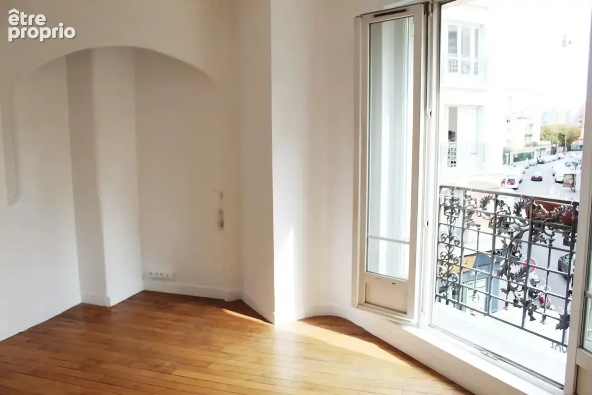 PARIS 15ème, 3 pièces de 60m2 avec 2 chambres - photo 2