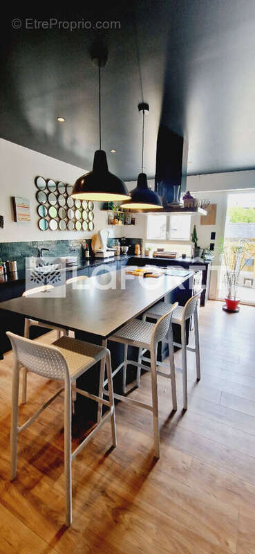 Maison à MINIAC-MORVAN