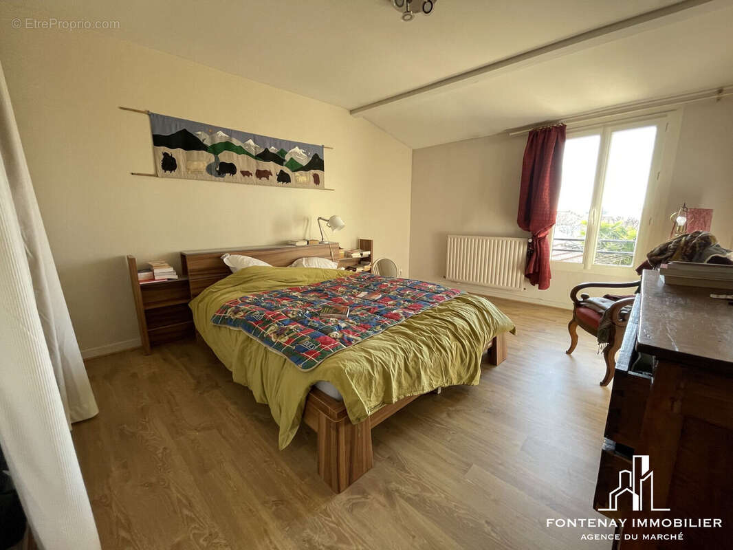 Maison à FONTENAY-LE-COMTE