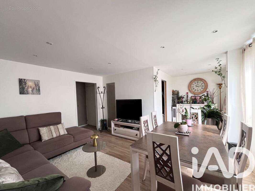 Photo 2 - Appartement à NEUILLY-SUR-MARNE