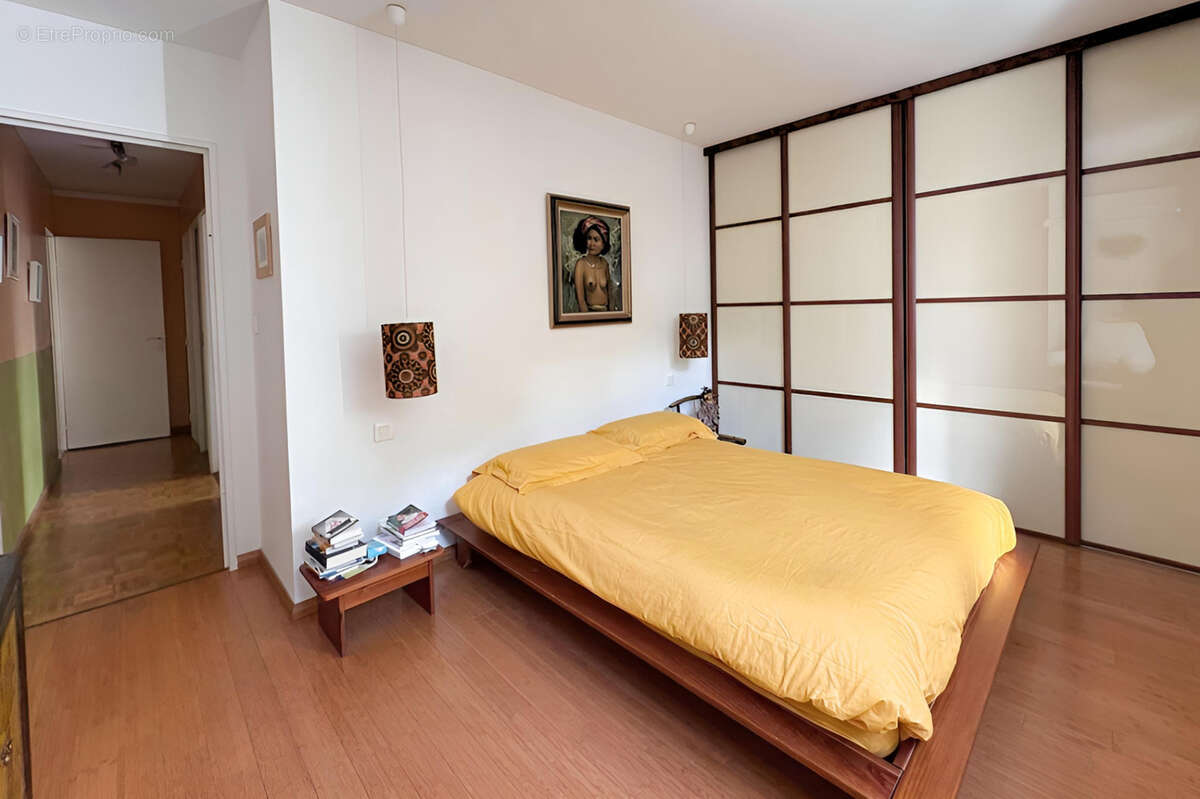 Appartement à MARSEILLE-12E