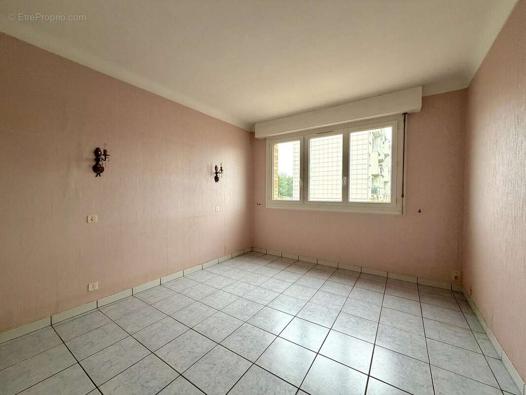 Chambre 2 - Maison à SAINT-JEAN-DE-MONTS