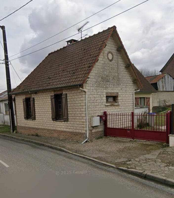 Maison à AILLY-LE-HAUT-CLOCHER