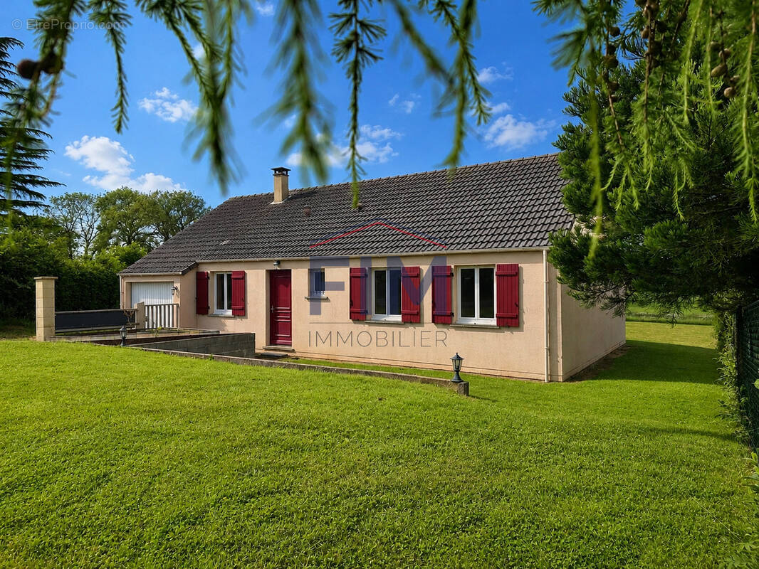 Maison à NEUFCHATEL-EN-BRAY