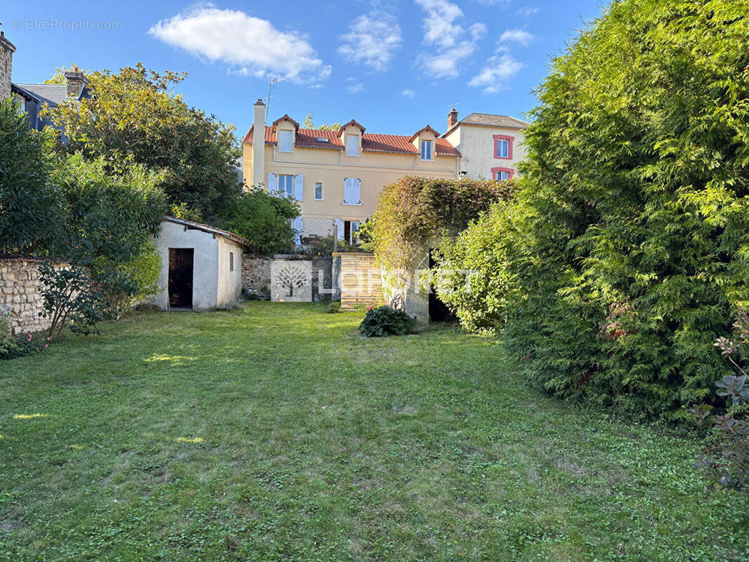 Maison à HARDRICOURT