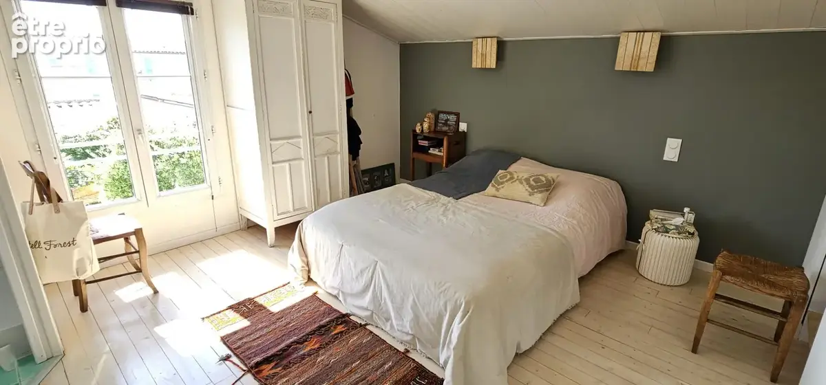 Opportunité rare - Au Coeur du Village - photo 6