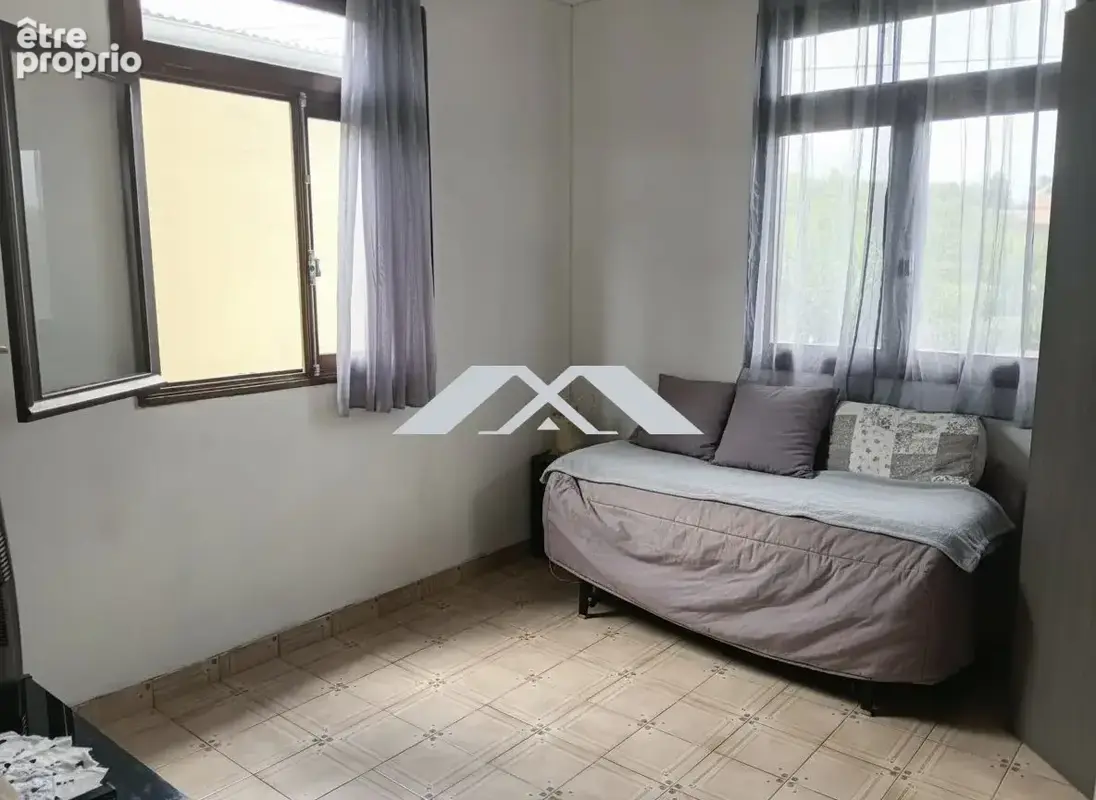 Maison 4 pièces 88 m² à vendre à Le Tampon (97430) - photo 5