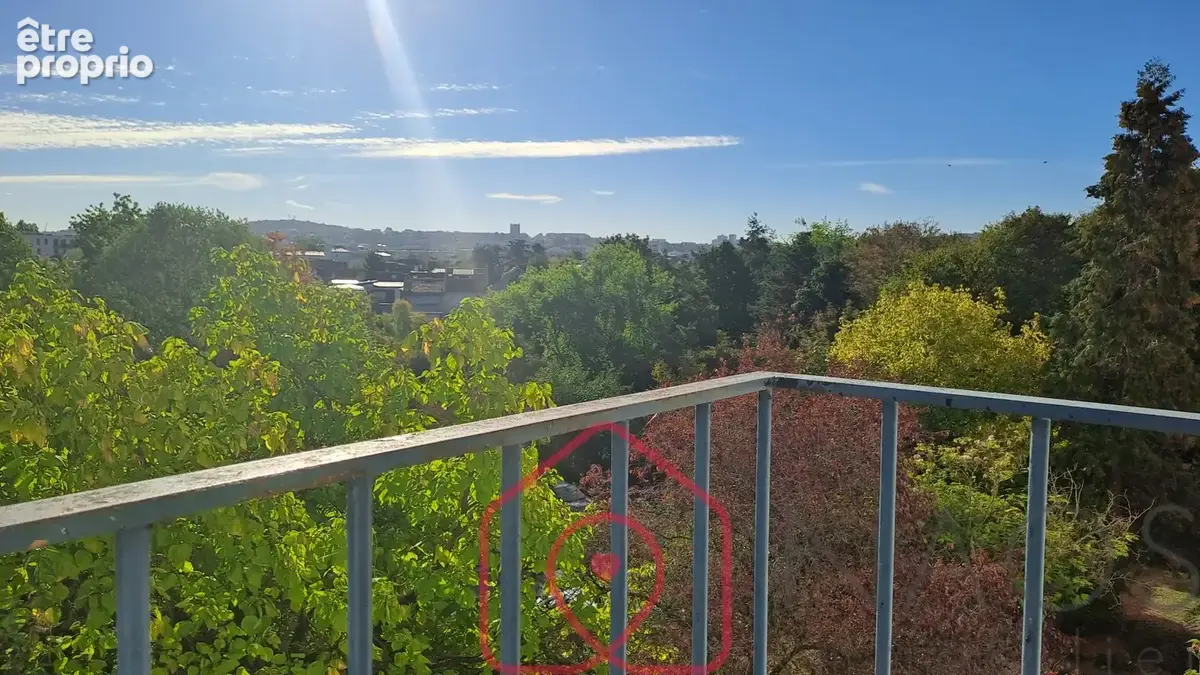 Rueil gare rer à 7 mn à pied : 3 pièces  66 m² + balcon + cave + parking libre - photo 6