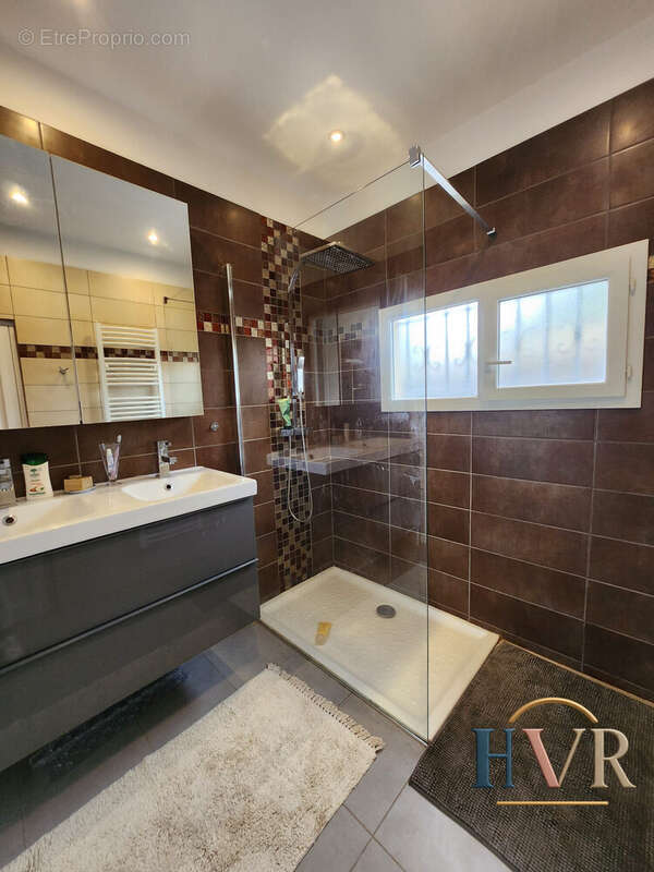 Maison 75 m² à Toulon  - photo 9