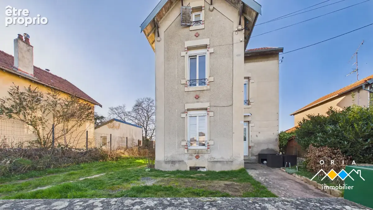 DAMELEVIERES - Maison rénovée avec dépendance - photo 7