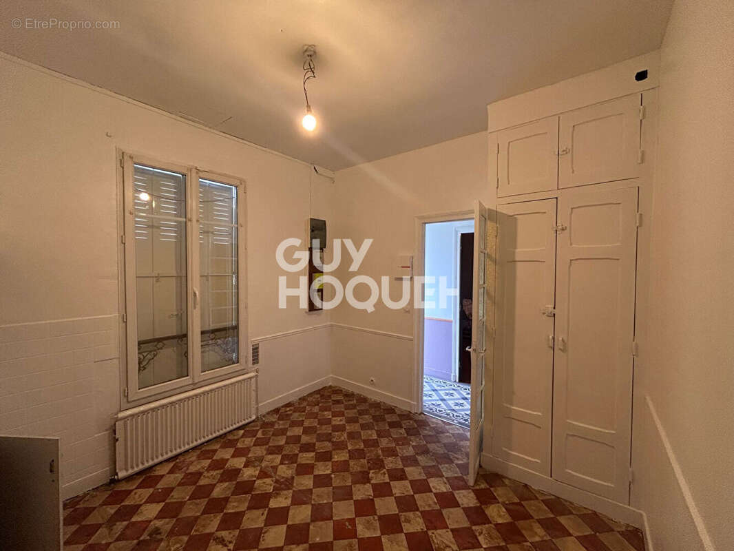 Maison à LES PAVILLONS-SOUS-BOIS