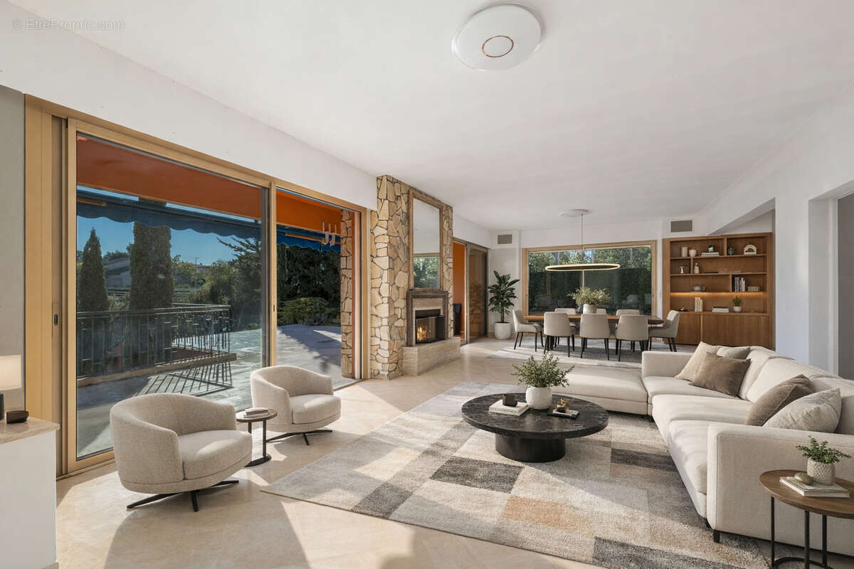 Maison à SAINT-RAPHAEL