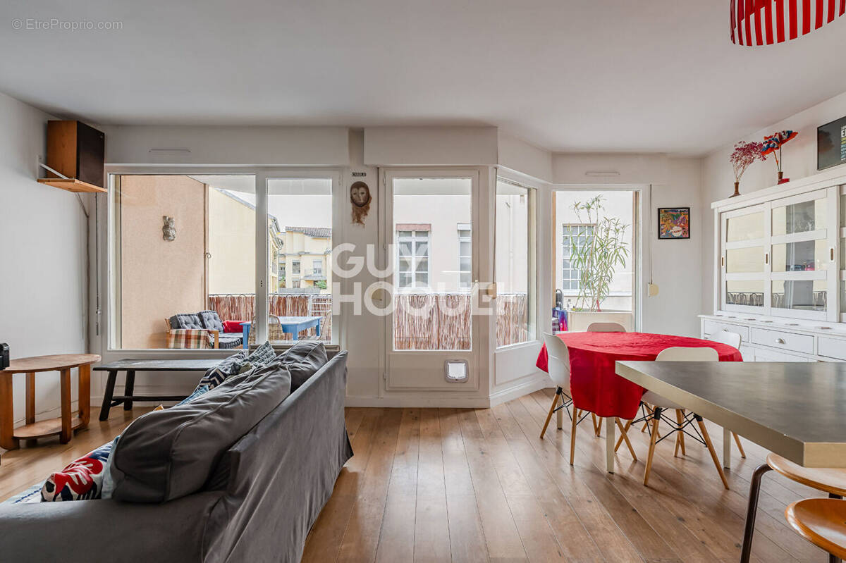 Appartement à LYON-4E