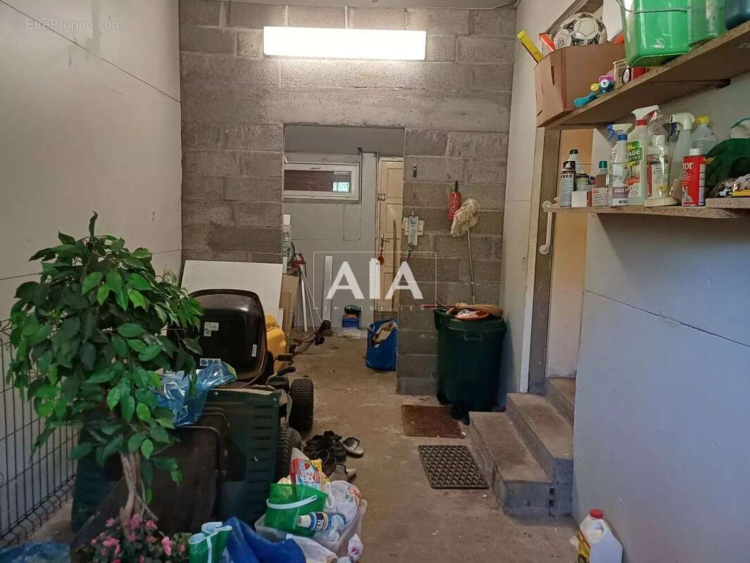 Maison à SAINT-PIERRE-D&#039;EXIDEUIL