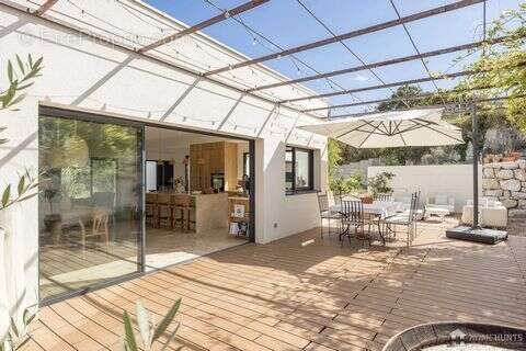 Maison à LA COLLE-SUR-LOUP