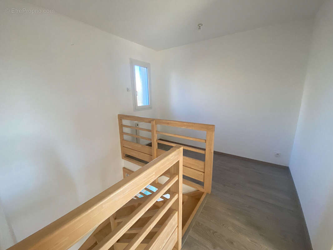 Maison à LE RELECQ-KERHUON