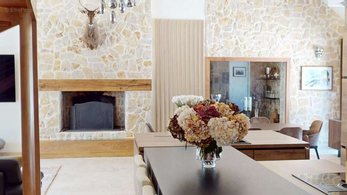 Maison à ARDON