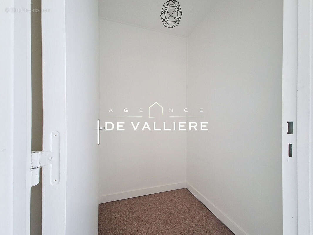 Appartement à NANTERRE