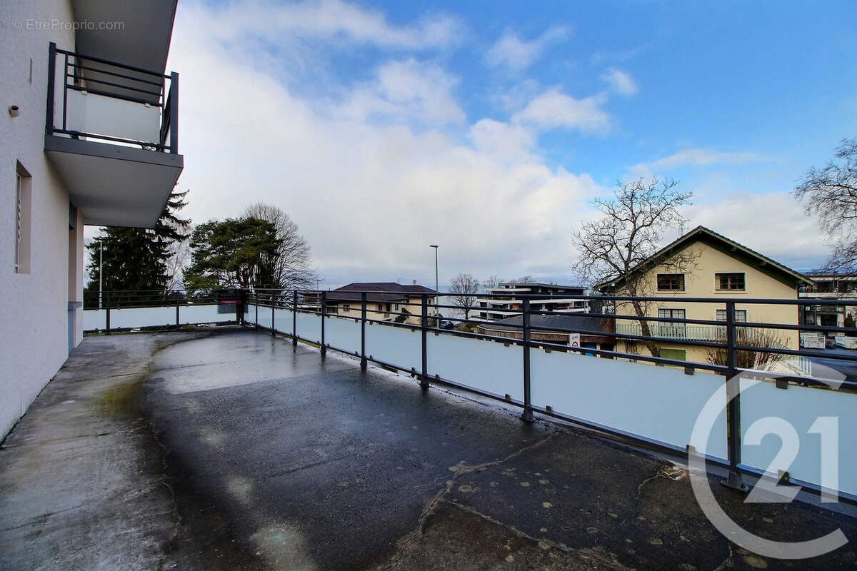 Appartement à EVIAN-LES-BAINS