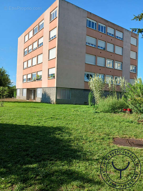 Appartement 79 m² à Romilly-Sur-Seine  - photo 8