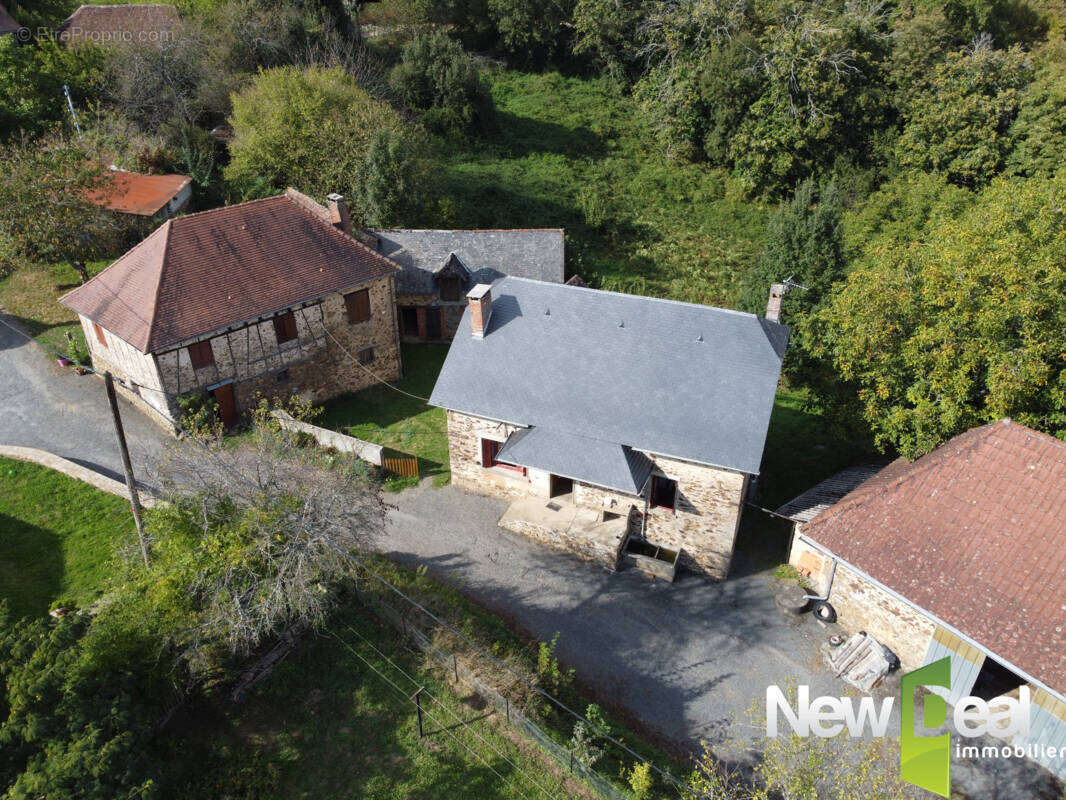 Maison à ARNAC-POMPADOUR