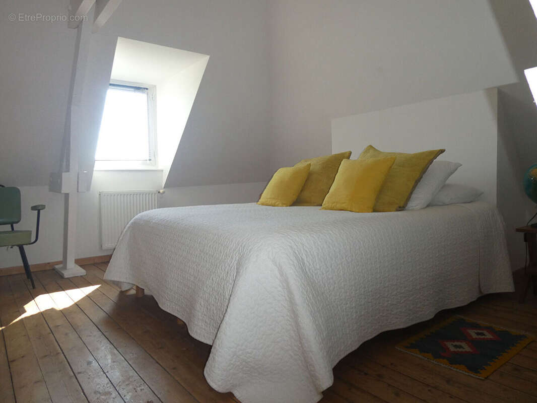 Maison à CORMEILLES