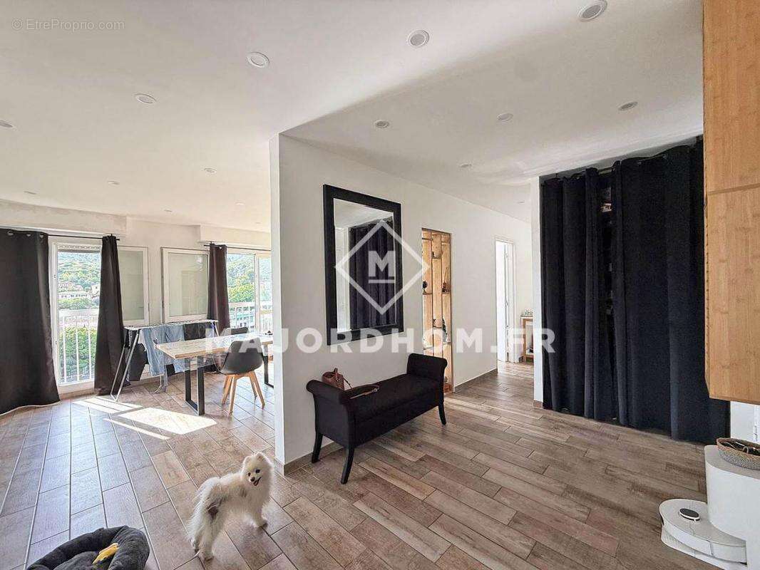 Appartement à MARSEILLE-10E