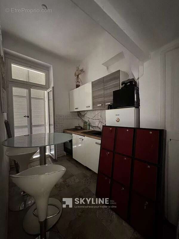 Appartement à MARSEILLE-1E