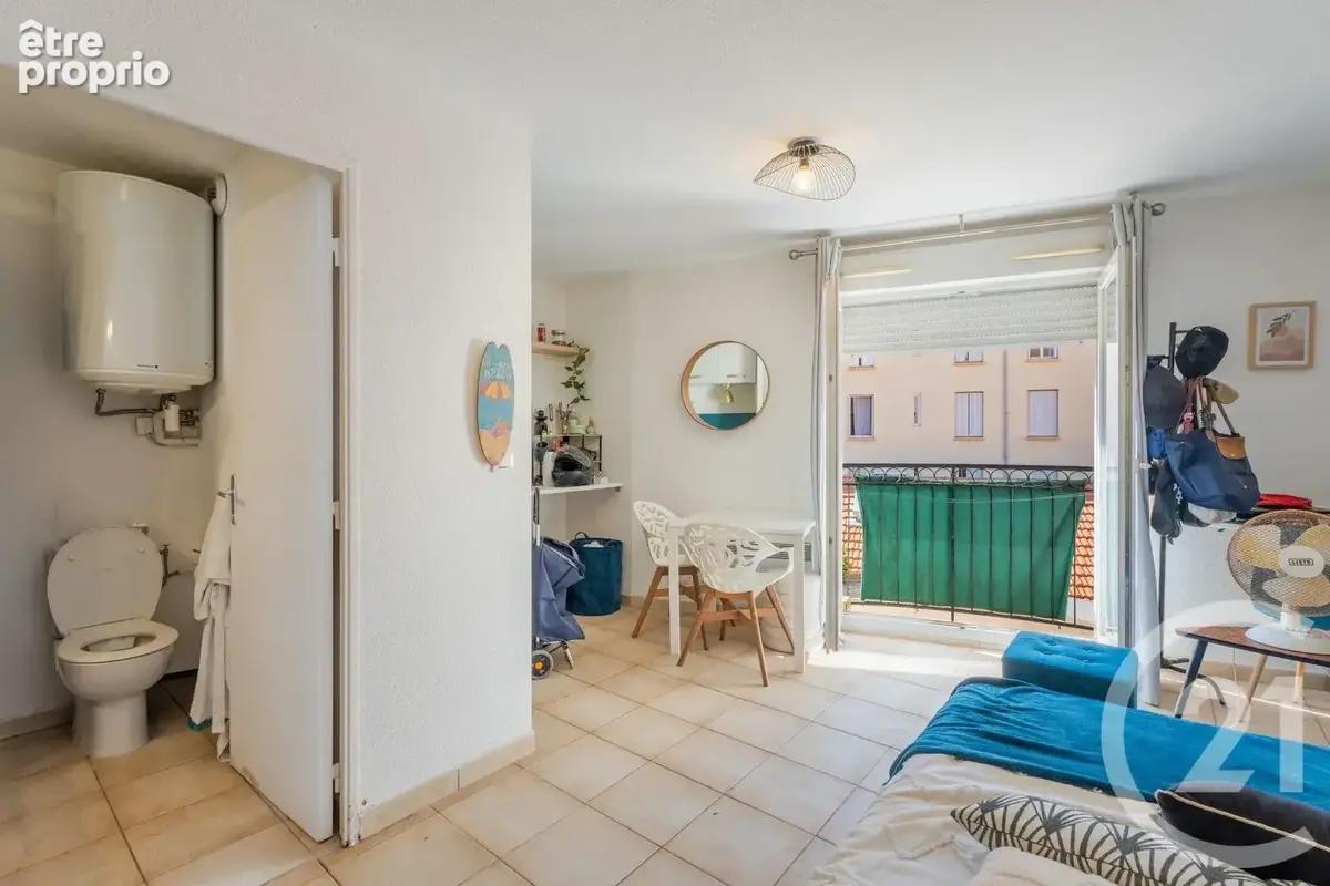 Appartement 1 pièce 19 m² à vendre à Nice (06300) - photo 2