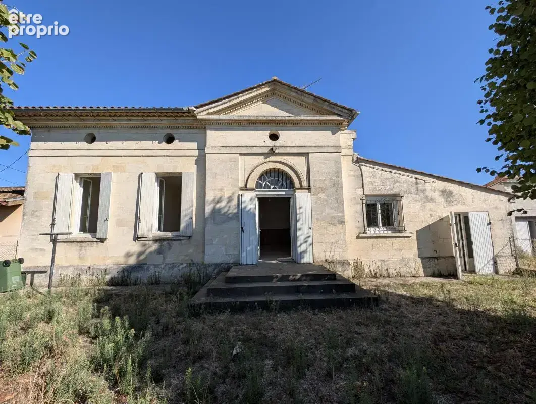 Maison à AMBARES-ET-LAGRAVE