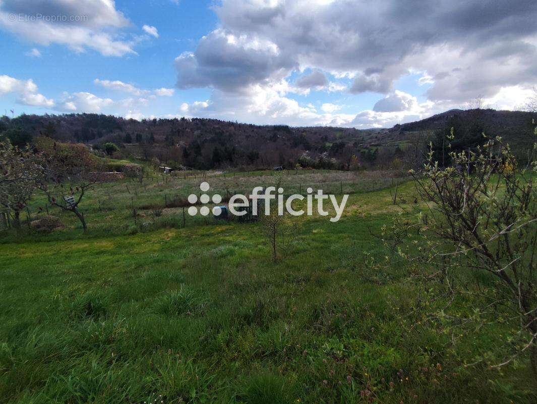 Maison à SAINT-ROMAIN-D'AY