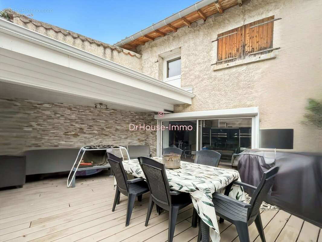 Maison 69 m² à Fareins  - photo 3