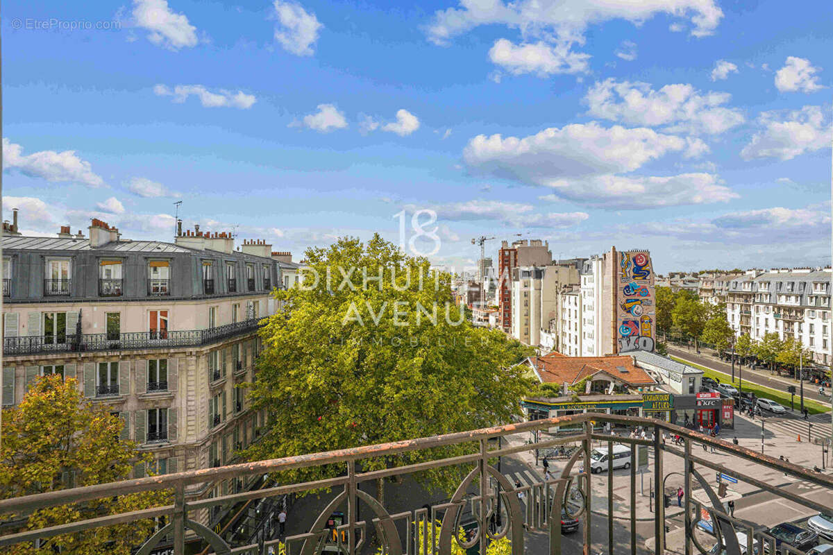 Appartement à PARIS-18E