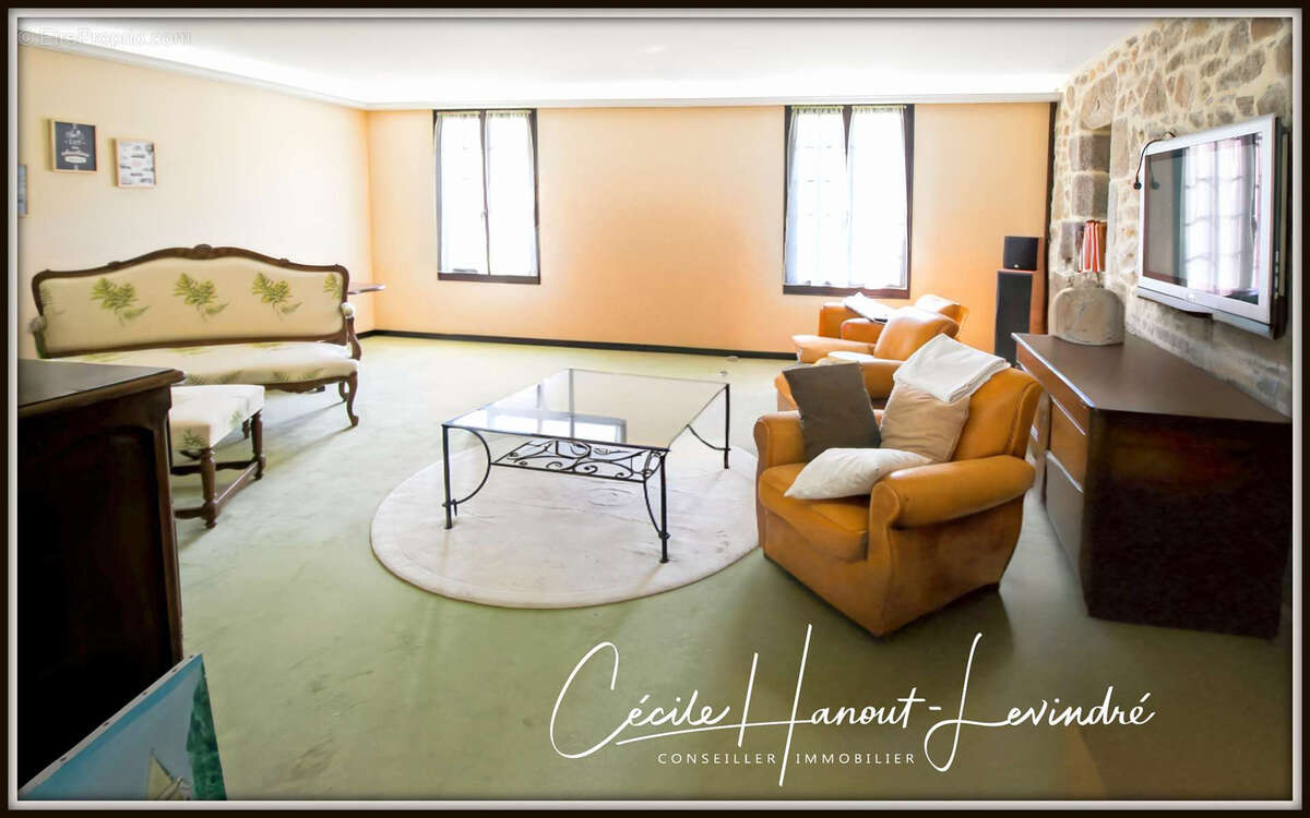 Maison à SAINT-AUBIN-DES-PREAUX