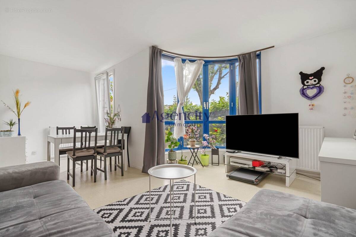 Appartement à LOGNES
