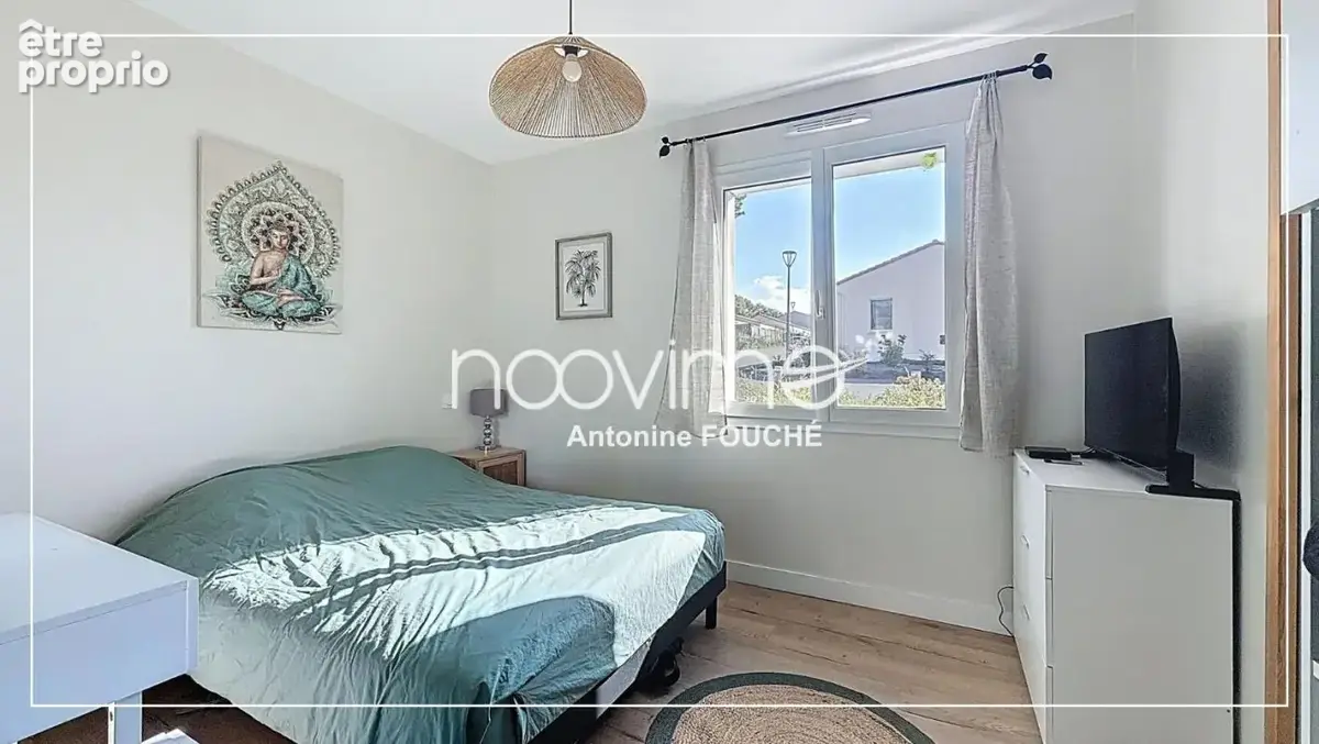 Maison contemporaine dans quartier residentiel - photo 4