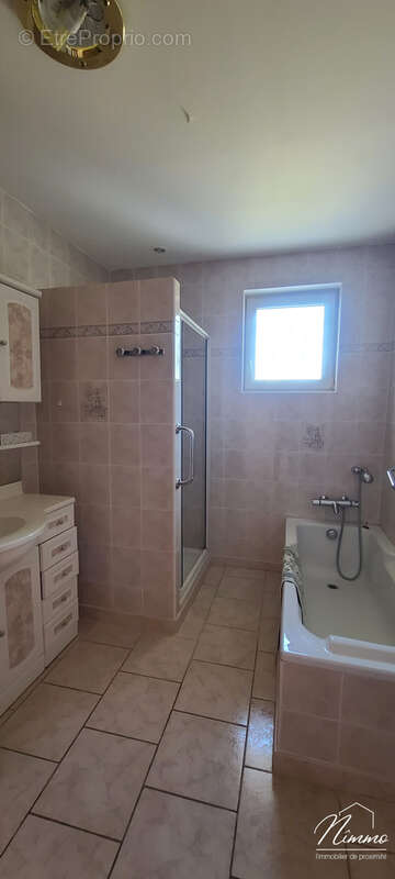 Maison à SAINT-AMBROIX