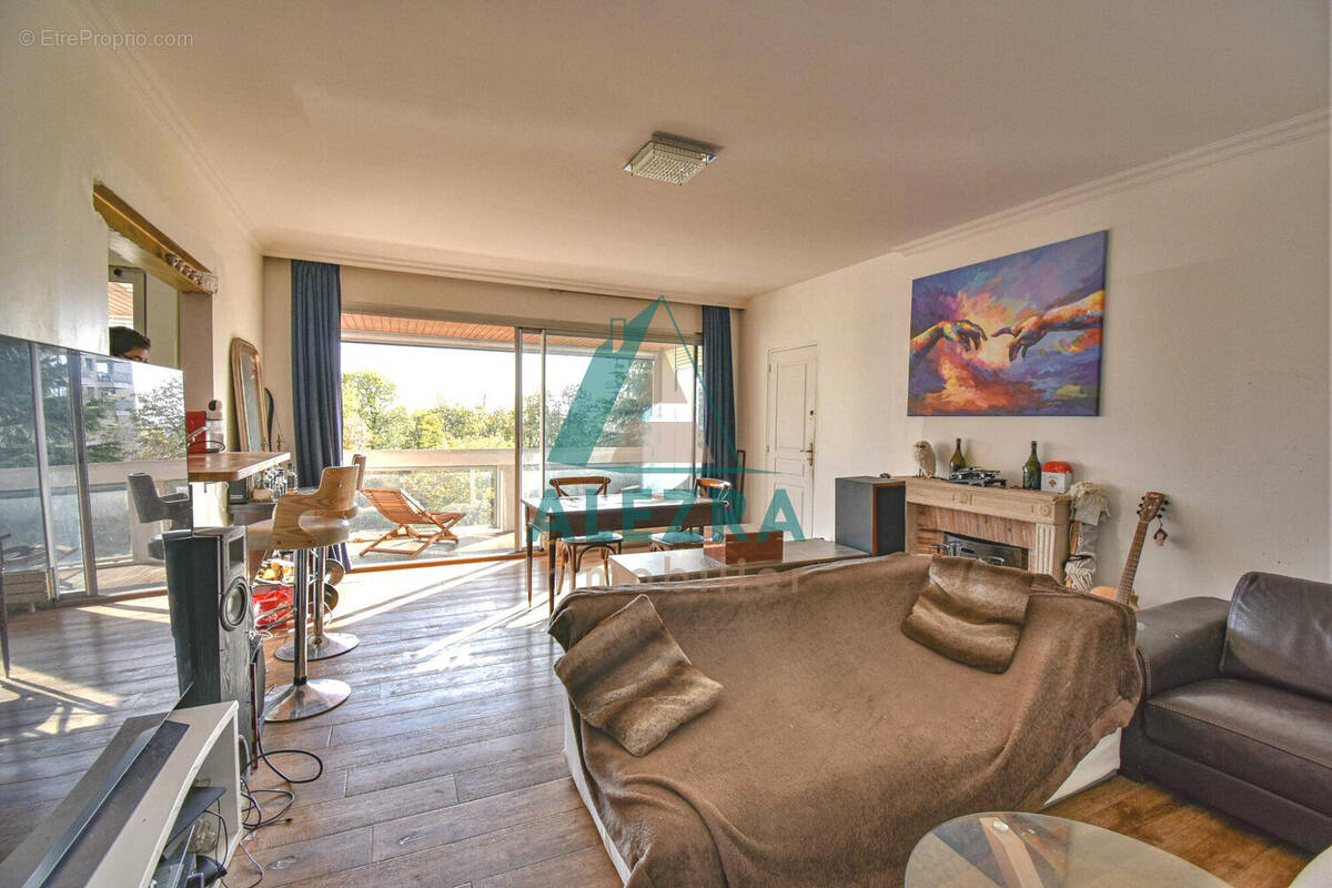 Appartement à GARCHES