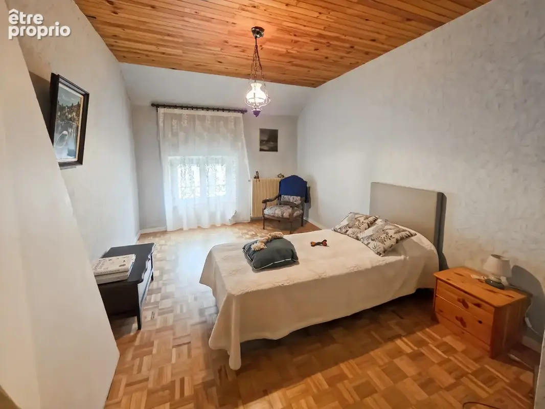 Maison de ville 117 m² – 3 chambres – Garage – Petite cour – Centre Lons-le-Saunier - photo 7